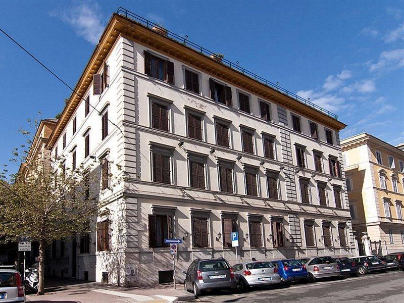 Atlante Garden Hotel Рим Екстер'єр фото