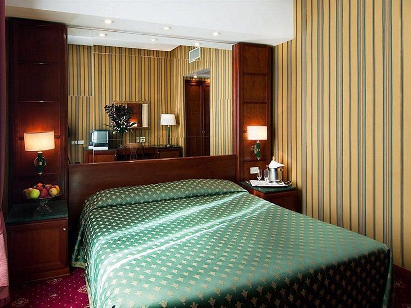 Atlante Garden Hotel Рим Екстер'єр фото