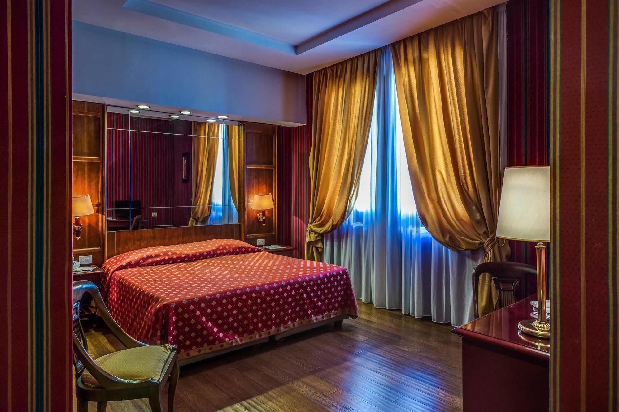 Atlante Garden Hotel Рим Екстер'єр фото