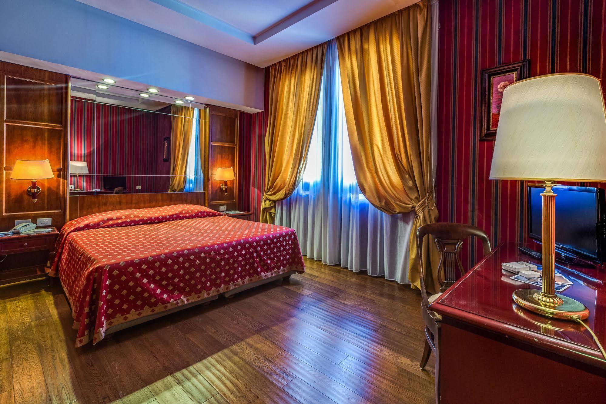 Atlante Garden Hotel Рим Екстер'єр фото