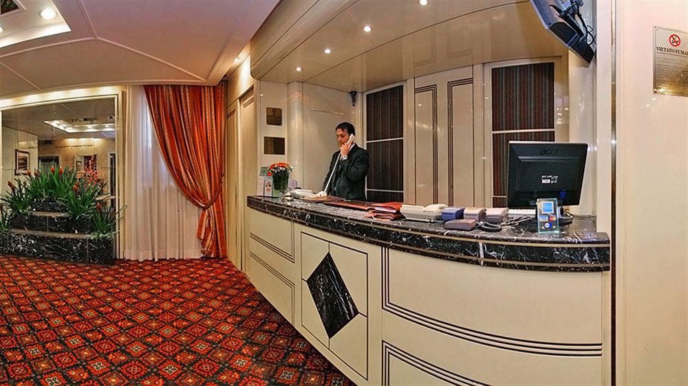 Atlante Garden Hotel Рим Екстер'єр фото